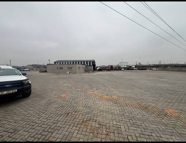 4,100M² INDUSTRIAL YARD TO LET IN BLACKHEATH INDUSTRIAL